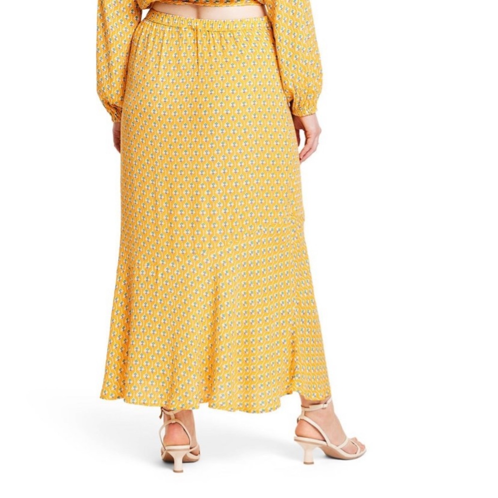 Dainty Lotus Print Midi Skirt - RHODE × Target Yellow/Turquoise NWT - Picture 3 of 10